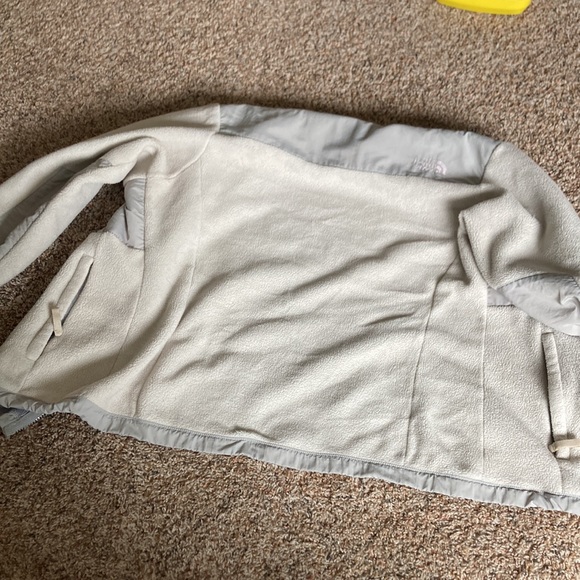 North Face jacket - Picture 5 of 5